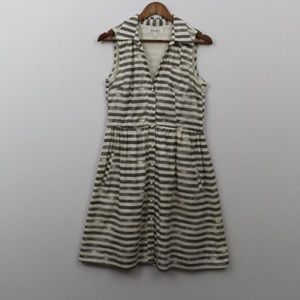 ⬇️40 Porridge Gray and White Stripe Dress